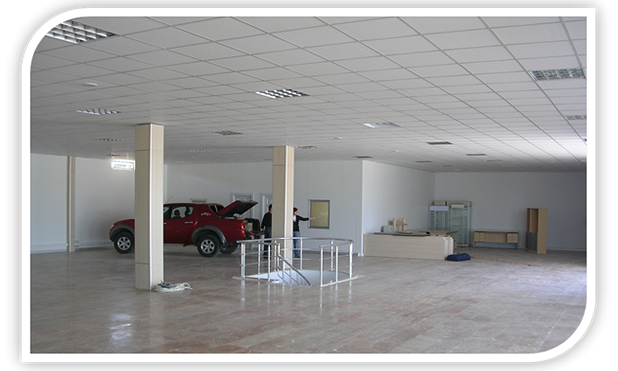 SERV�S-SHOWROOM